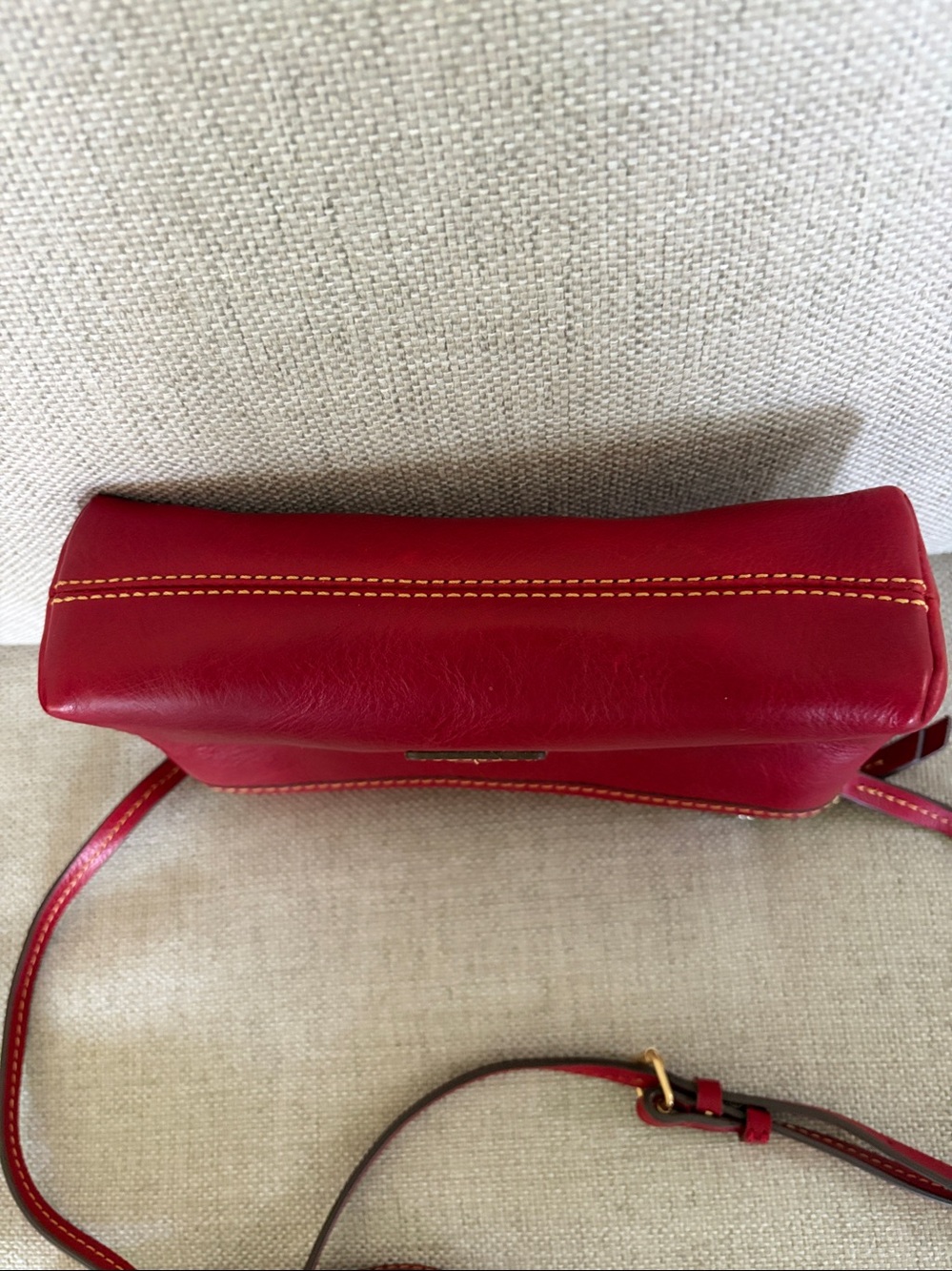 Dooney & Bourke Red Leather Crossbody Bag - Compact shoulder bag. Great shape. - Picture 3 of 5